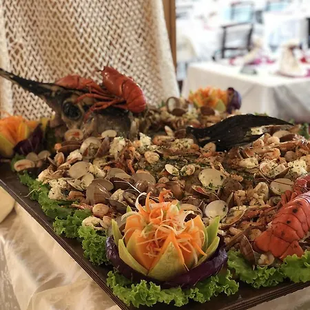 San Pietro Отель Чезенатико