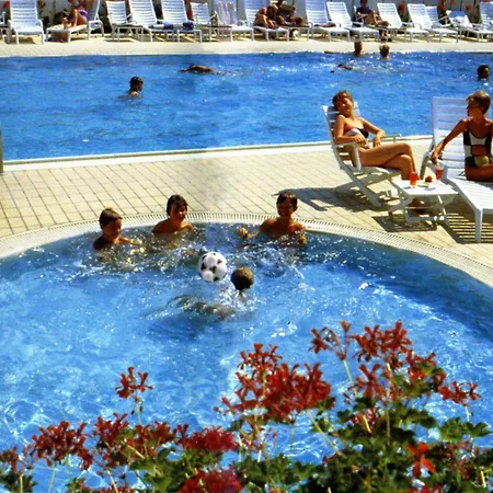 San Pietro Hotel 4*